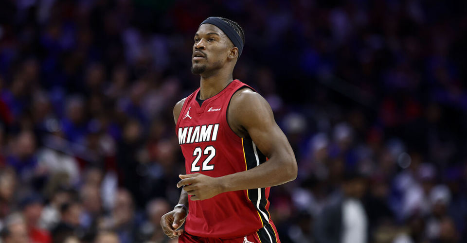 九游娱乐官网-巴特勒官方宣布持续失利新规，篮网引发争议！观众掌声雷动-九游娱乐官网