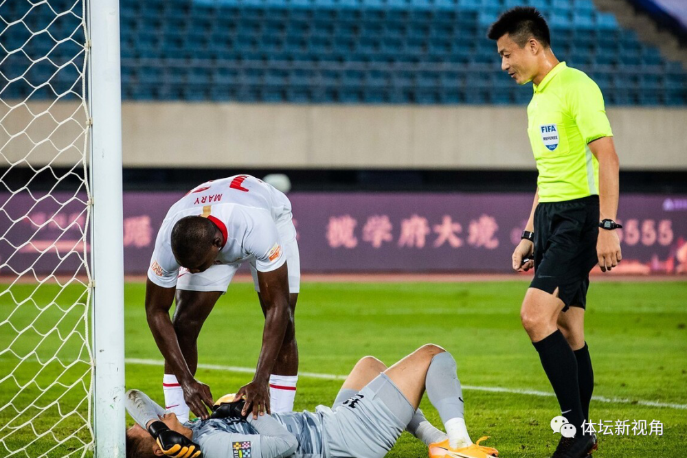 详细阅读:九游娱乐下载-瓦伦西亚训练开放日,清晨伤情更新引欢呼,中超在即,赛程密集仍需轮换-九游娱乐下载 九游娱乐下载-瓦伦西亚训练开放日,清晨伤情更新引欢呼,中超在即,赛程密集仍需轮换-九游娱乐下载